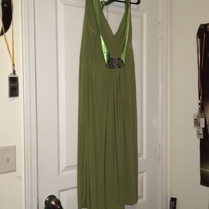 Gorgeous Green Dress w/Belt!